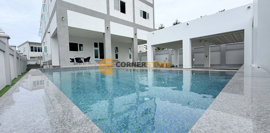 Studio in Pattaya, Thailand № 232911