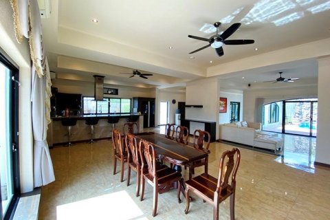 Haus in Pattaya, Thailand 6 Schlafzimmer № 223081 - Foto 5