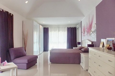 Haus auf Jomtien Beach, Pattaya, Thailand 4 Schlafzimmer № 223085 - Foto 7