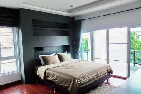 Haus in Pattaya, Thailand 4 Schlafzimmer № 223082 - Foto 9