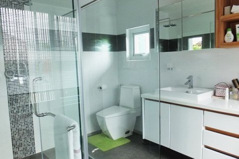 Haus in Pattaya, Thailand 4 Schlafzimmer № 223082 - Foto 10