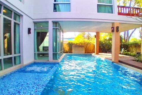 บ้านในพัทยา, ประเทศไทย 5 ห้องนอน № 223086