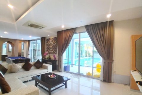 Haus in Pattaya, Thailand 5 Schlafzimmer № 223086 - Foto 8