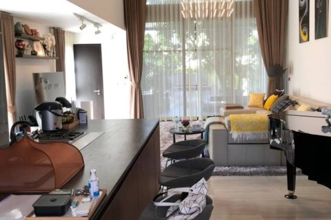 Кондоминиум с 5 спальнями в Сатхоне, Бангкок, Таиланд № 133943 - фото 4