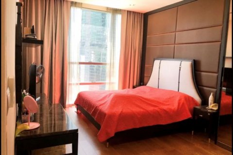 Condo in Bang Rak, Bangkok, Thailand, 2 bedrooms  № 133942 - photo 6