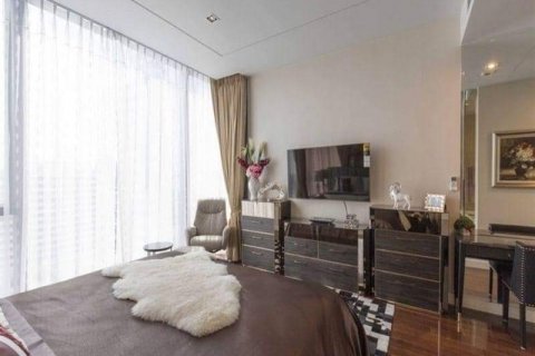 Condo à Watthana, Bangkok, Thaïlande, 2 chambres  № 133946 - photo 10