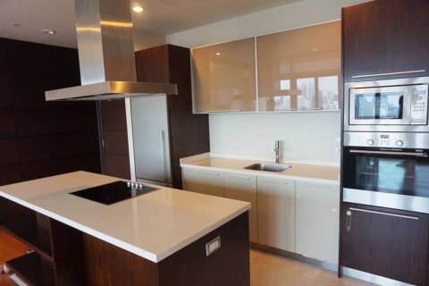 Condo in Pathum Wan, Bangkok, Thailand, 2 bedrooms  № 133947 - photo 3