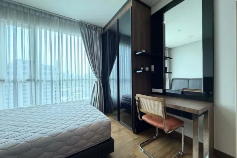 Studio dans le Condo à Watthana, Bangkok, Thaïlande  № 167236 - photo 15