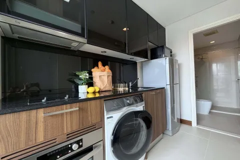 Studio dans le Condo à Watthana, Bangkok, Thaïlande  № 167236 - photo 10