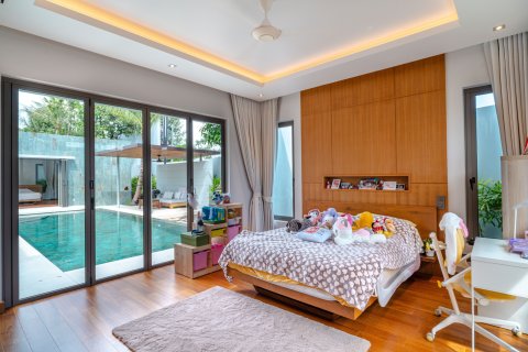 Villa in Phuket, Thailand 3 bedrooms № 167237 - photo 20
