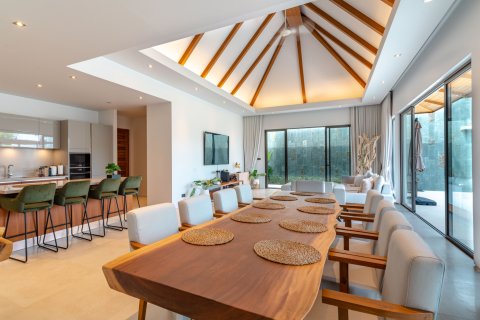 Villa in Phuket, Thailand 3 bedrooms № 167237 - photo 17