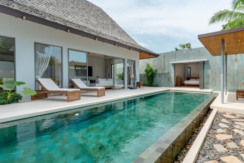 Villa in Phuket, Thailand 3 bedrooms № 167237