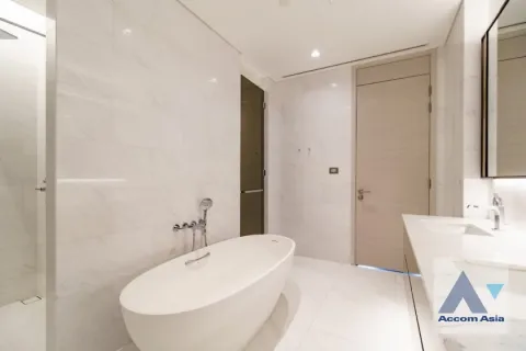 Condominio de 2 dormitorios en Pathum Wan, Bangkok, Tailandia № 214386 - foto 28