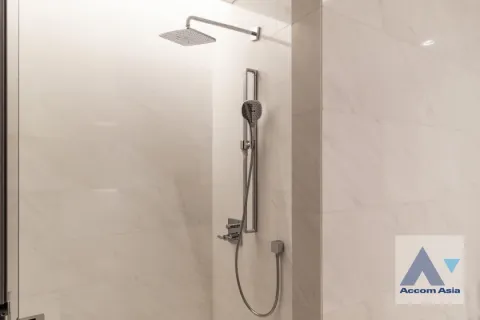 Condominio de 2 dormitorios en Pathum Wan, Bangkok, Tailandia № 214386 - foto 30