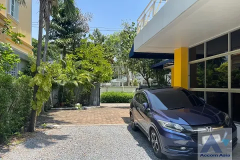 Casa de 5 dormitorios en Phaya Thai, Bangkok, Tailandia № 214383 - foto 9