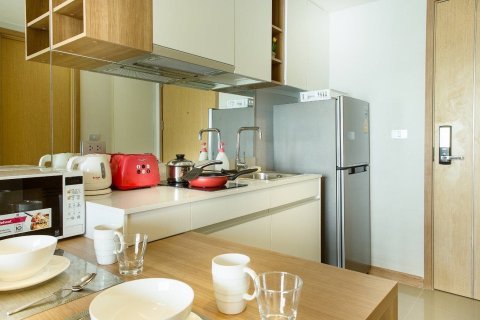 Studio dans le Condo à Watthana, Bangkok, Thaïlande № 163375 - photo 11