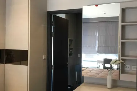 Студия в кондо в Ваттхане, Бангкок, Таиланд № 163376 - фото 13