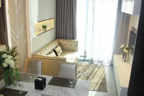 Студия в кондо в Ваттхане, Бангкок, Таиланд № 163376 - фото 3