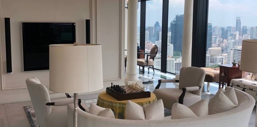 Condo in Pathum Wan, Bangkok, Thailand, 4 bedrooms  № 163373