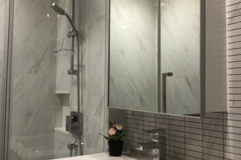 Condo in Watthana, Bangkok, Thailand, 2 bedrooms  № 153493 - photo 7