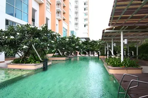 Condo in Sathon, Bangkok, Thailand, 1 bedroom  № 217911