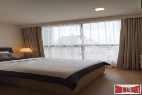Apartment in Bangkok, Thailand 3 bedrooms № 192967 - photo 3