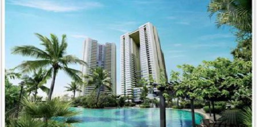 Apartment in Bangkok, Thailand 3 bedrooms № 192965
