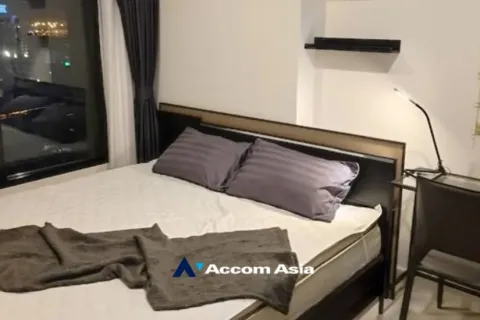 Eigentumswohnung in Huai Khwang, Bangkok, Thailand, 1 Schlafzimmer  № 219492 - Foto 7