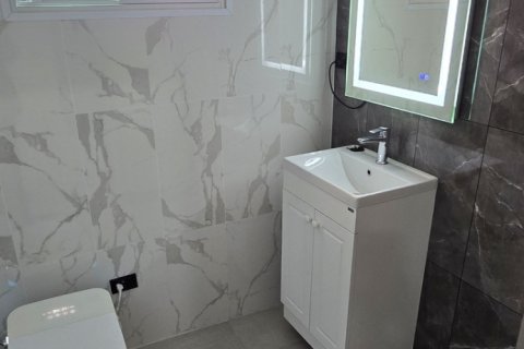 House in Pattaya, Thailand 3 bedrooms № 192717 - photo 20
