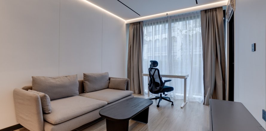 Apartment in Pattaya, Thailand 2 rooms № 194723