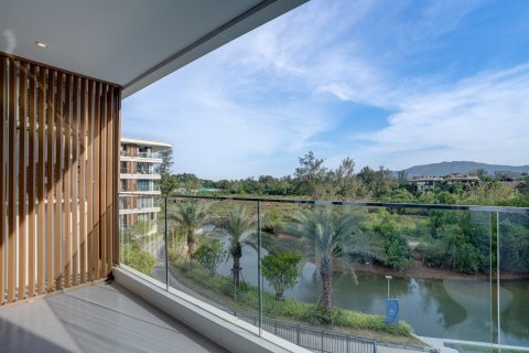 Apartamento de 2 habitaciones en Pattaya, Tailandia № 194719 - foto 11