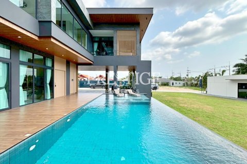 บ้านในพัทยา, ประเทศไทย 4 ห้องนอน № 198149 - รูปถ่าย 28