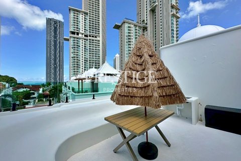 House in Pattaya, Thailand 3 bedrooms № 198145 - photo 27