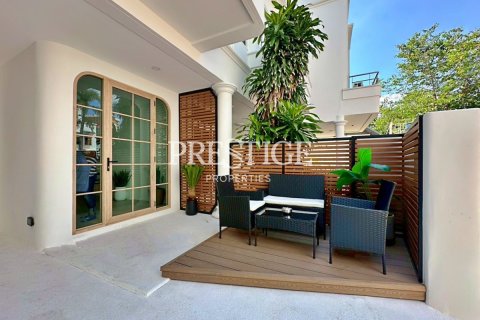 House in Pattaya, Thailand 3 bedrooms № 198145 - photo 28