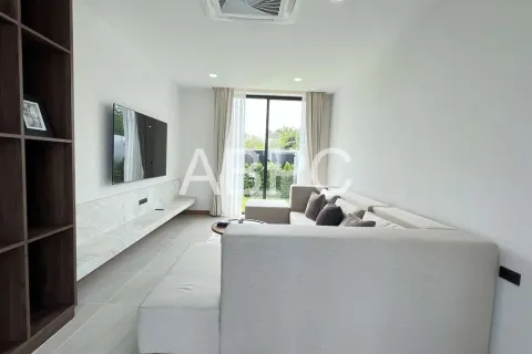 Casa de 3 dormitorios en Pattaya, Tailandia № 211313 - foto 3