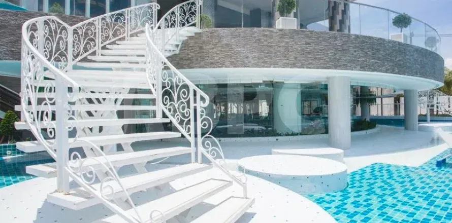 Condominio de 2 dormitorios en Pattaya, Tailandia № 211310