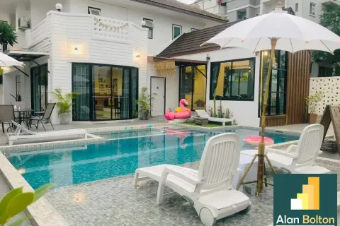 House on Jomtien Beach, Pattaya, Thailand 4 bedrooms № 211314