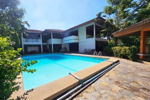 House in Bang Kapi, Bangkok, Thailand 5 bedrooms № 163748 - photo 6