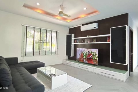 Villa in Hua Hin, Thailand 3 bedrooms № 163751 - photo 4