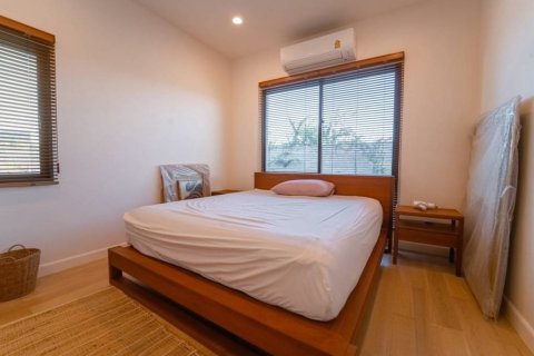 House in Bang Kapi, Bangkok, Thailand 4 bedrooms № 163750 - photo 10