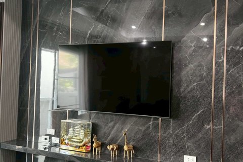 House in Pattaya, Thailand 5 bedrooms № 161530 - photo 16