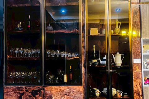 House in Pattaya, Thailand 5 bedrooms № 161530 - photo 10