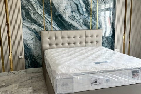 House in Pattaya, Thailand 5 bedrooms № 161530 - photo 23