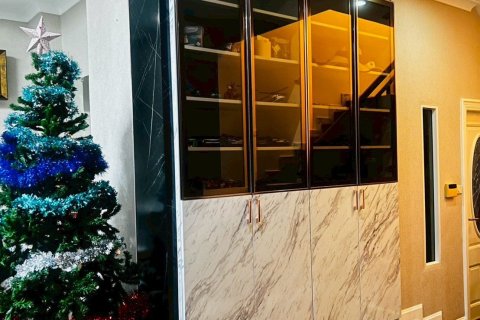 House in Pattaya, Thailand 5 bedrooms № 161530 - photo 11