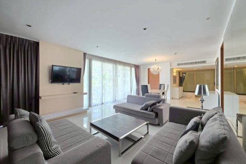 Condo in Pattaya, Thailand, 3 bedrooms № 8680 - photo 6