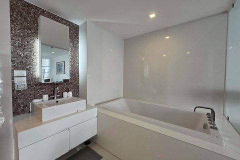 Condo in Pattaya, Thailand, 3 bedrooms № 8680 - photo 23