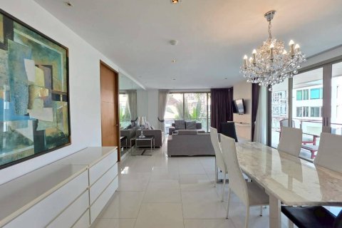 Condo in Pattaya, Thailand, 3 bedrooms № 8680 - photo 7