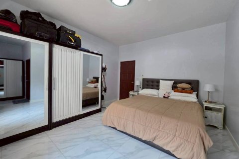 Maison à Bang Lamung, Thaïlande 3 chambres № 161531 - photo 23