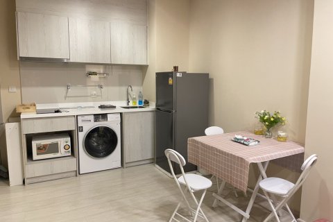 Condo in Khlong Toei, Bangkok, Thailand, 2 bedrooms  № 138878 - photo 5