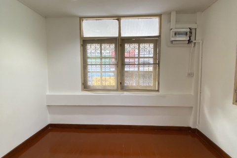House in Bang Na, Bangkok, Thailand 3 bedrooms № 151214 - photo 9